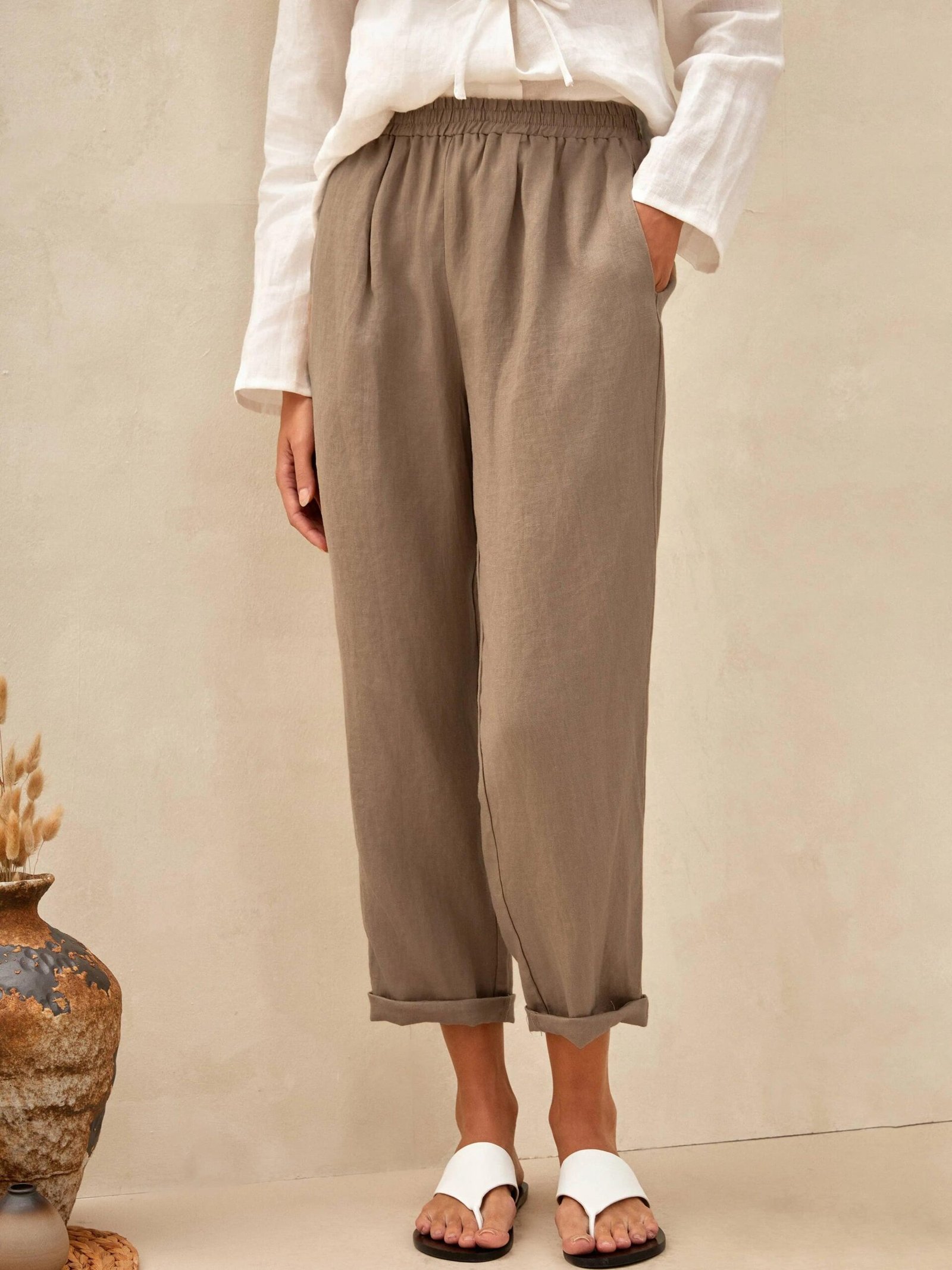 100% Linen High-Waisted Elasticated Trousers JOELLE 100% Linen High-Waisted Elasticated Trousers JOELLE