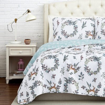 Happy Holidays Oversized Quilt Set