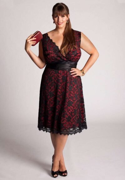 Leigh Plus Size Red Lace (Made To Order)