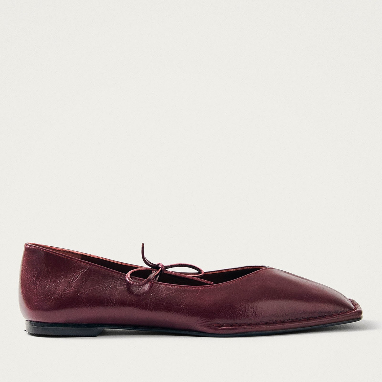 ALOHAS Sway Patent Leather Ballet Flats