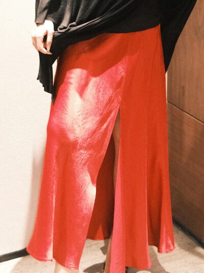 MUKZIN“Capsule Collection”Vintage Vermilion Design-Forward Midi Skirt