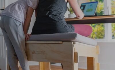 Active Sitting Chair Ergonomic Adjustable Angle Platform Design for Meditation Functional Sitting Work Versatility