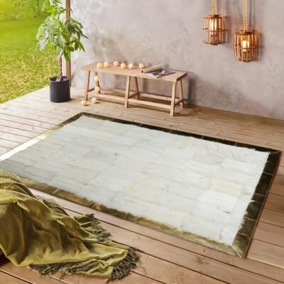 Cream & Gold Goatskin Fur Rug