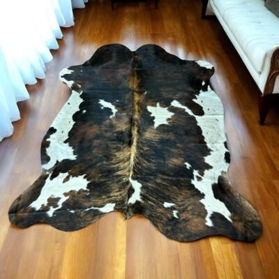 Genuine Cowhide Rug, High Quality Brown Speckled Cowhide Rug Size: 157 cm x 208 cm / 61.8 inch x 81.8 inch